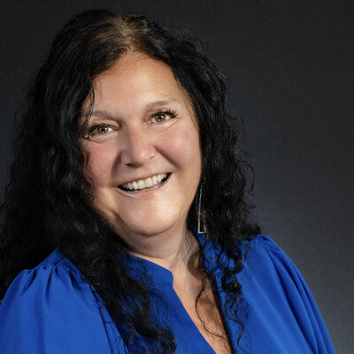 Dawn Simmons, REALTOR, RE/MAX Suburban
